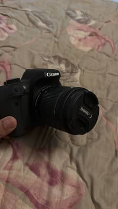 CANON 750d with 2 lenz