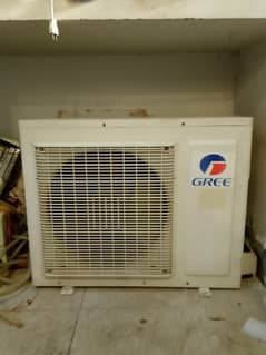 Gree 2 Ton AC for sale in good condition.