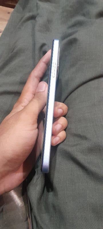 only use 2 month condition 10 by 10 4