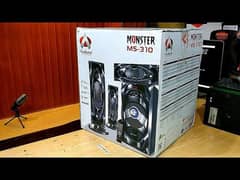 Monster 310 audionic speker Sirf 3 din use kiye he 1 year werrenty hy