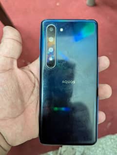 Aquos R5g model