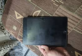 IPAD MINI 5 WITH BOX ALL PARTS SCREEN BACK ORIGNIAL