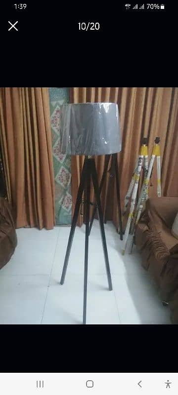 Tripod lamp 7