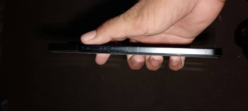 Poco C75 10/10condition with charger with box 3