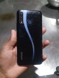 vivo y1915 4GB ram 125 GB