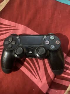 PS4 controller