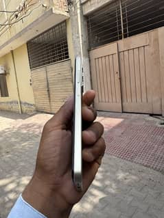 realme c75.