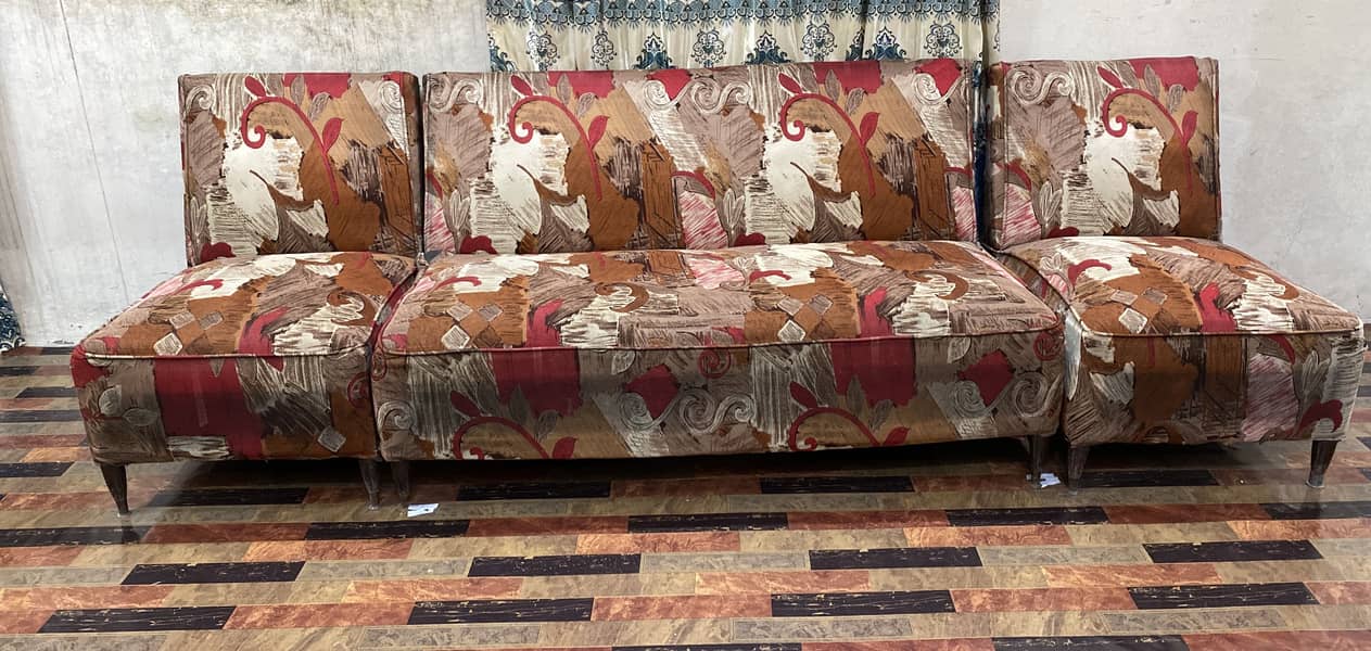 Retro Patterned Sofa Set - Great Condition! 0