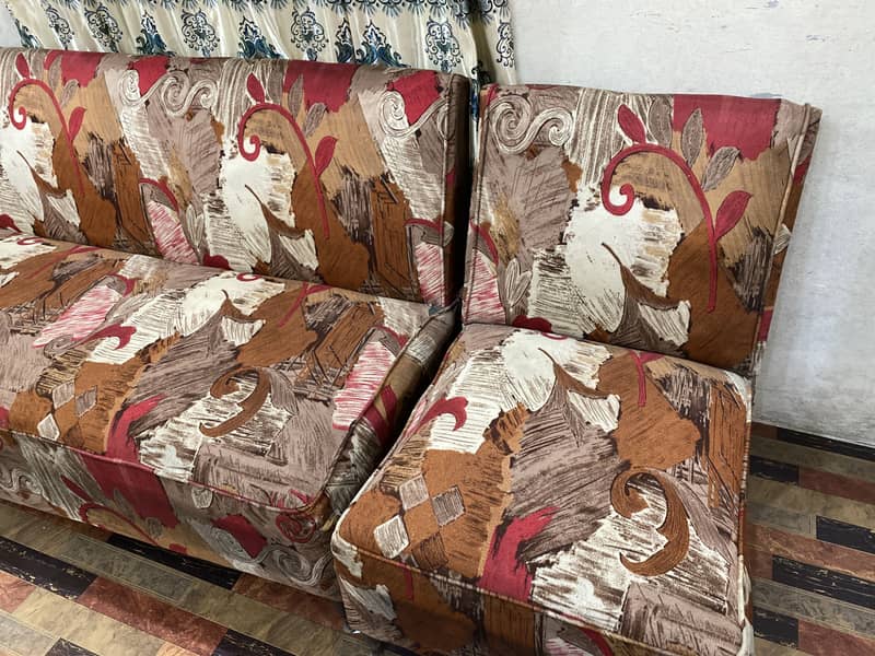 Retro Patterned Sofa Set - Great Condition! 2