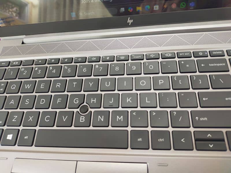 Hp zbook 15 G8 Firefly core i7 11th generation brand new condition 4