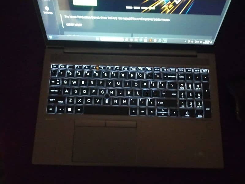 Hp zbook 15 G8 Firefly core i7 11th generation brand new condition 6