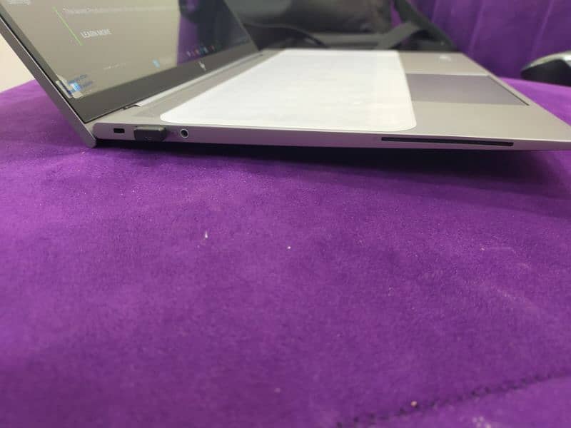 Hp zbook 15 G8 Firefly core i7 11th generation brand new condition 10