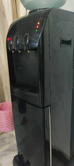 Water Dispenser