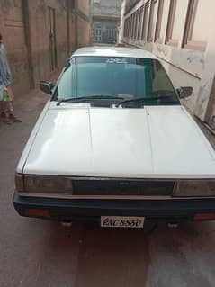 Nissan Sunny 1987