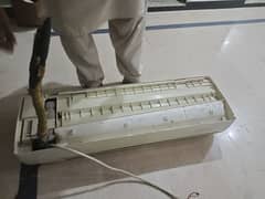 AC