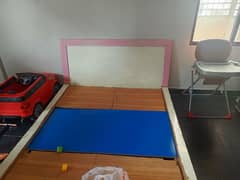 Queen Japanese Bed from Habit
