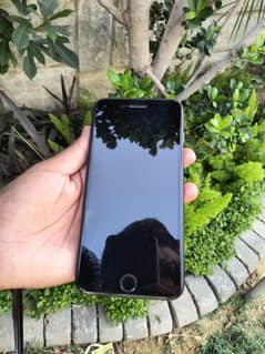 iPhone 7 plus 128GB Official Aprroved