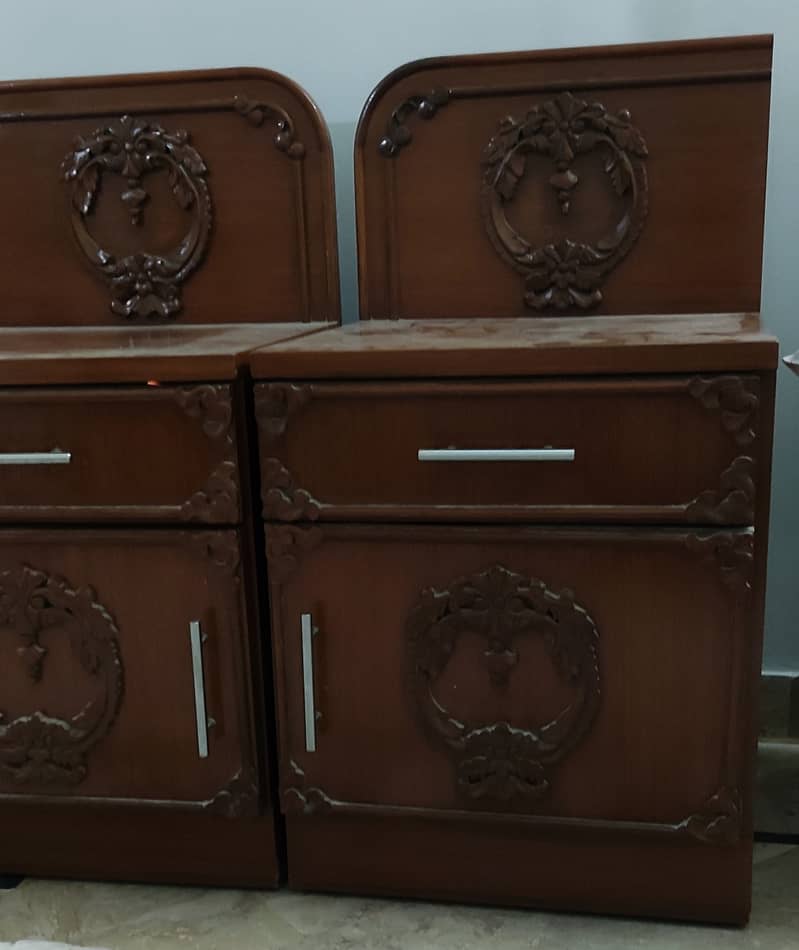 Dressing Table & Side Tables 1