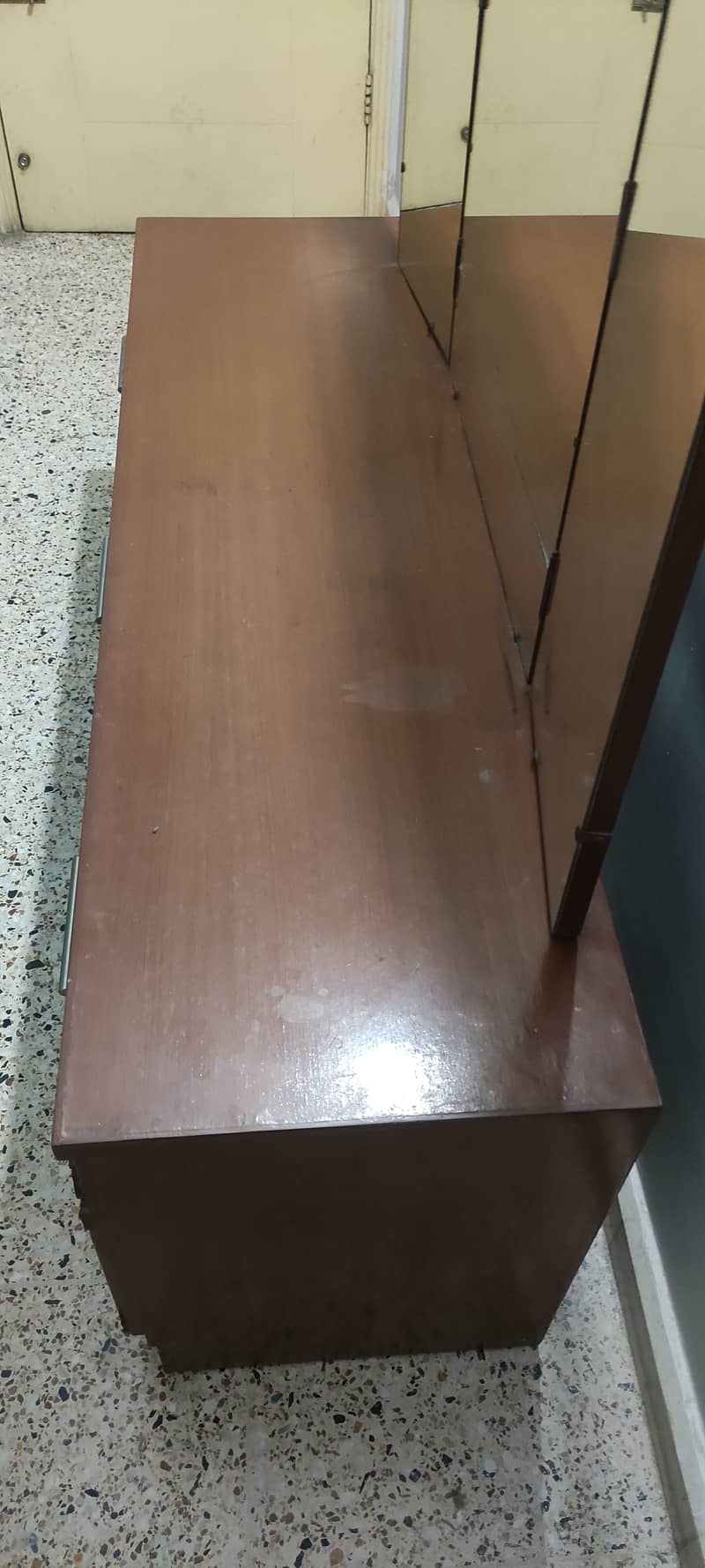 Dressing Table & Side Tables 7