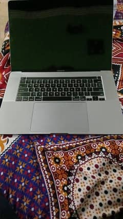 Macbook pro 2019, 16 inch