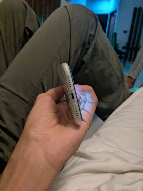 iphone XR non pta 3