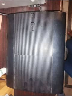 PS3 SUPER SLIM 500GB JAILBROKEN 2 CONTROLLERS