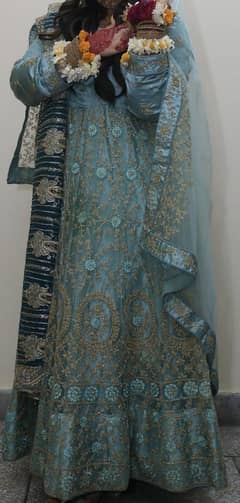 mendi dress