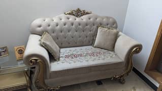 7 Seater Royal Sofa Set – Soft, Comfortable, Stylish | Used