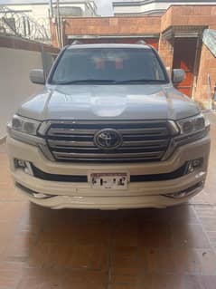 Toyota Land Cruiser ZX 2015 Bumper To Bumper Geniune