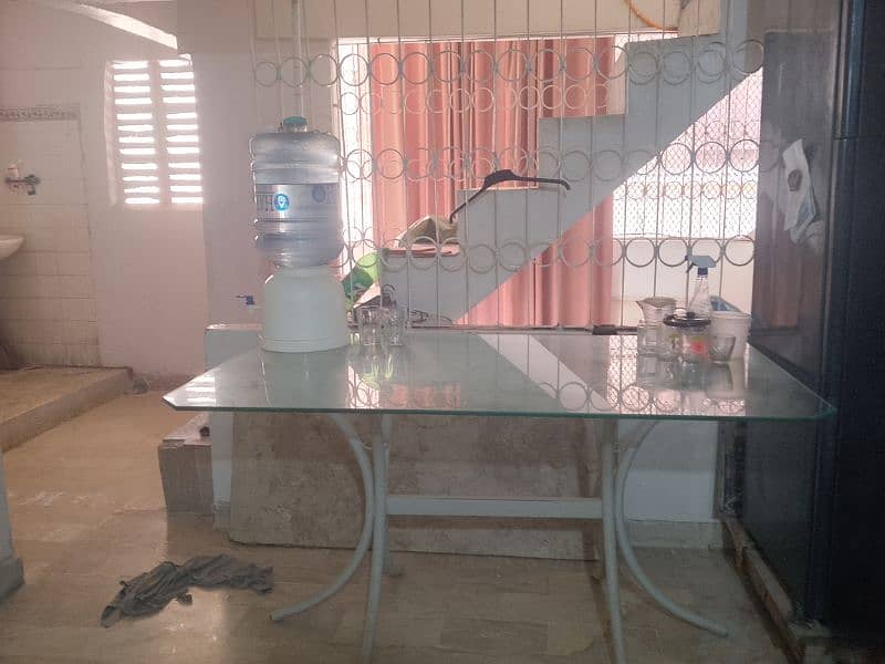2× side tables 1 center table and 1 dining table 3