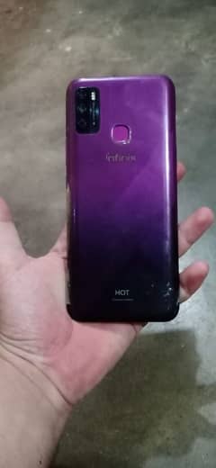 hot 9 play 9/10 cndtn 4gb 64 GB