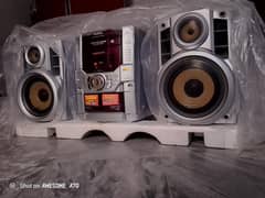 Panasonic hi-fi sound system available in lush condition