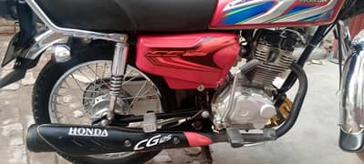 Honda cg125 2021 22 red