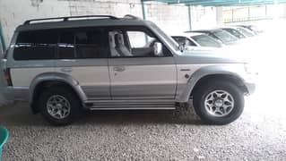 Mitsubishi Pajero 1993