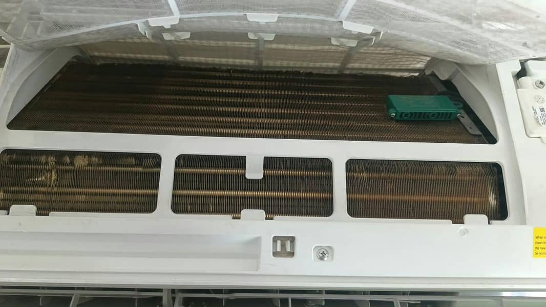 1 tan or 1.5 tan or 2 tanDC inverter for sale jenmon . . . 03285952393 3