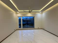 Beautiful house ground floor available for rent