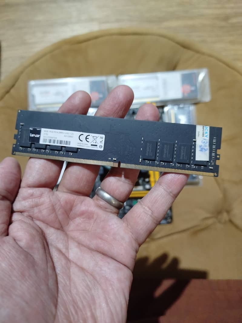 H110 7th gen mobo + Core i5 7400 proc + 16GB RAM DDR4 2666 mhz 2