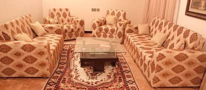 7 seater sofa set looking graceful and elegant