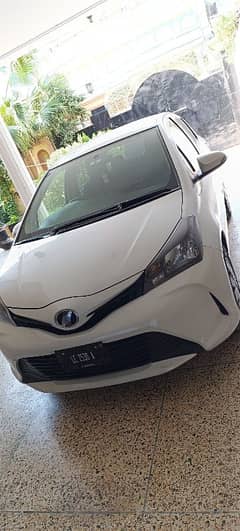 Toyota Vitz 2014