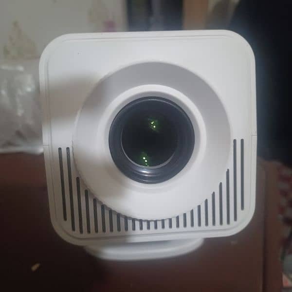 Projector With 2 Controllers And 1 Remote 2