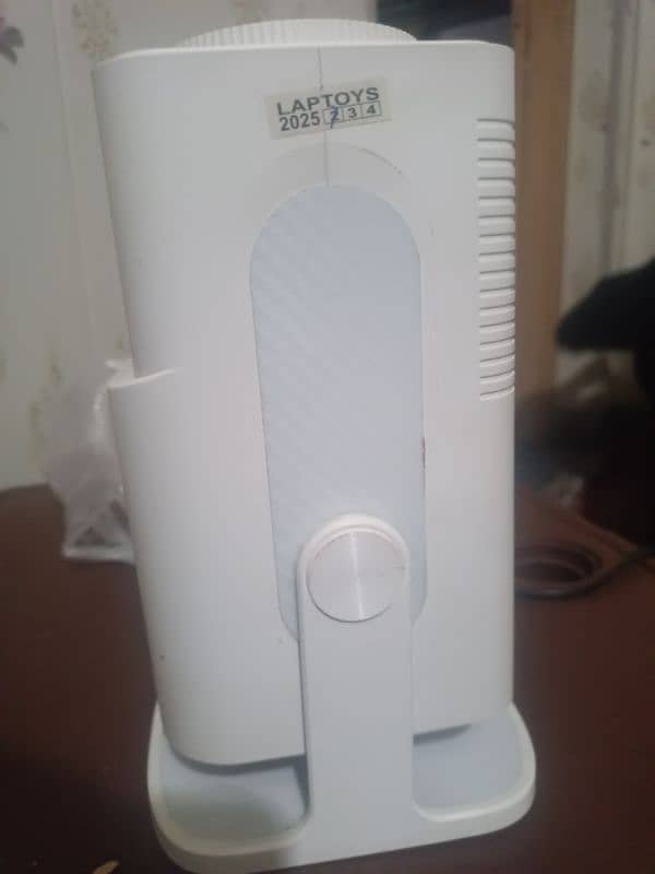 Projector With 2 Controllers And 1 Remote 3