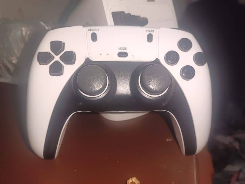 Projector With 2 Controllers And 1 Remote 5