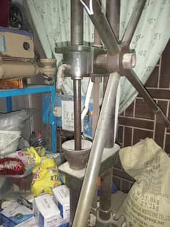 Hand Moulding. Hopper. Tabal