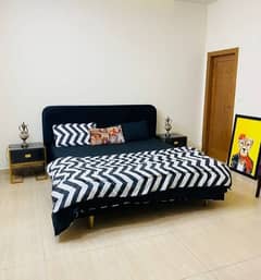 KING SIZE BEDS/ MATTRESS/ SIDE TABLES FOR SALE