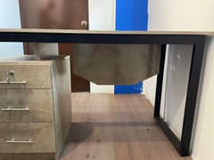 Stylish Executive Table – Premium Boss Desk for Sale