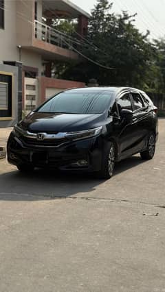 Honda fit shuttle