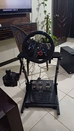 Logitech G29 with Shifter 10/10 gaming steering wheel