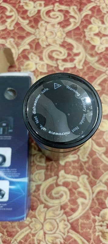 water temperature bottle with led temperature display 1