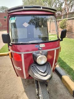 Taiz Rafftar Auto Rikshawa for sale