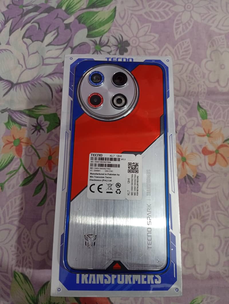 Techno Spark 30 Pro Transformer Edition 3